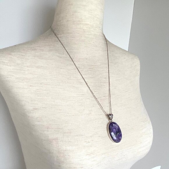 Sterling Silver 925 Oval Bezel Set Purple Charoite Pendant Necklace 22" Chain - Picture 16 of 16
